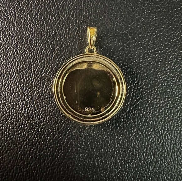 Virgin Mary 14k Gold Filled and Sterling Silver Round Medallion Pendant - Picture 3 of 4